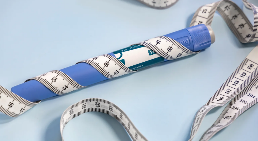 Zayıflama İğneleri Zararlı mı? Obezite Tedavisinde Güvenli Kullanım ve Gerçekler